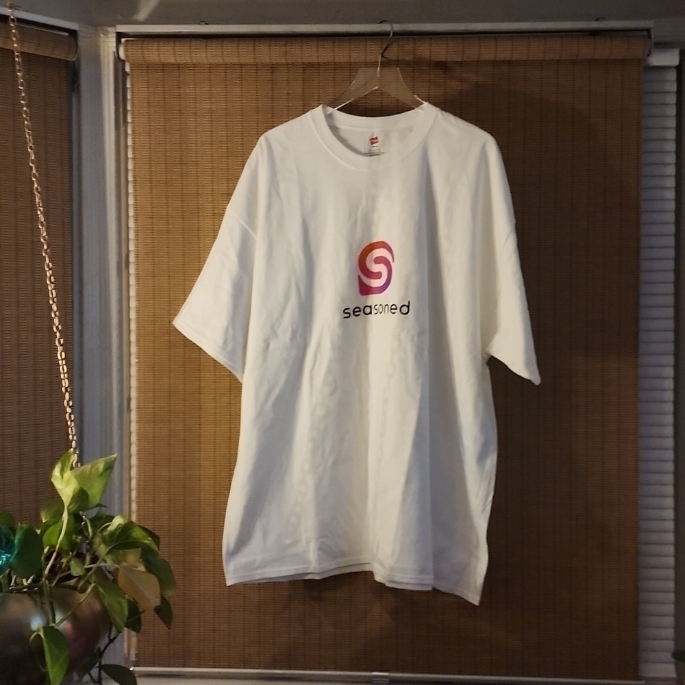 Hanes Tee Shirt size 3xl